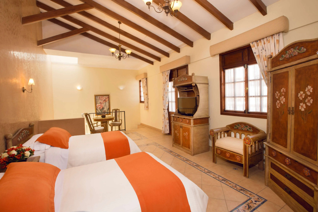 Hotel Rincon de Puembo, BW Signature Collection