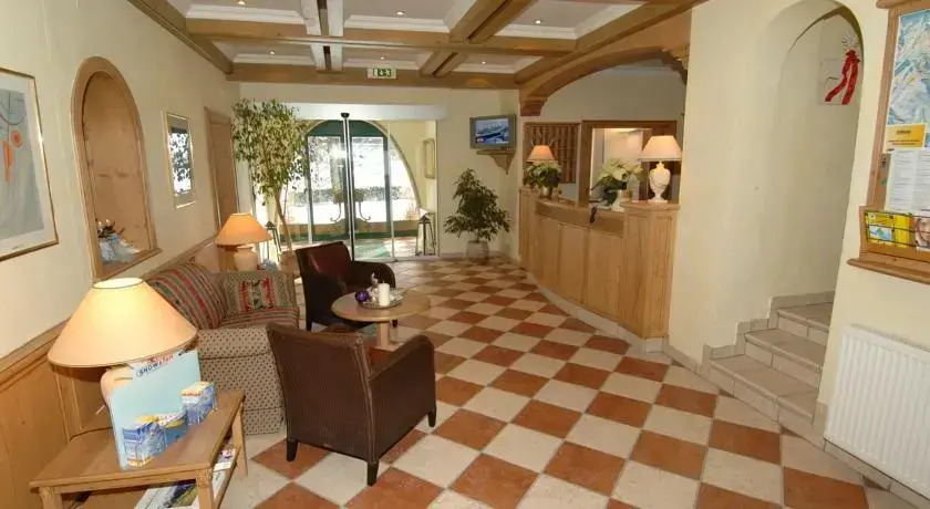 ARBOR Hotel & Apartments