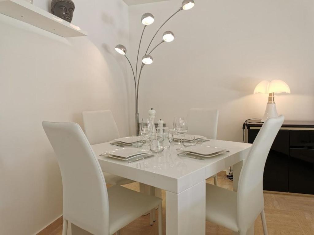 Appartement Cannes la Bocca, 3 pièces, 4 personnes - FR-1-609-12