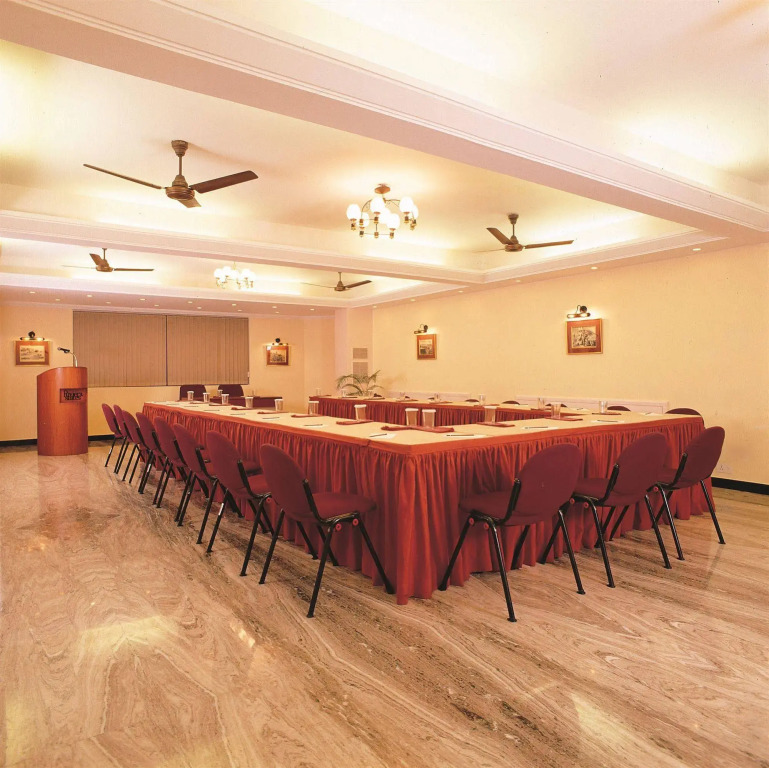 Riviera Suites