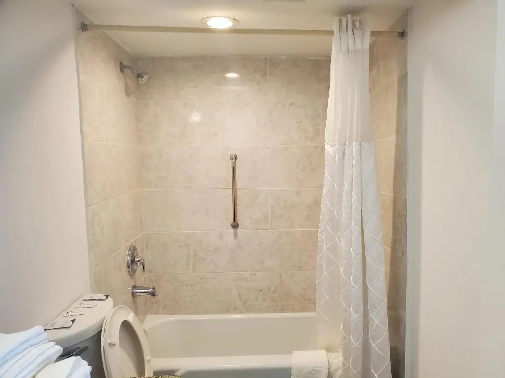 Deerfield Inn & Suites