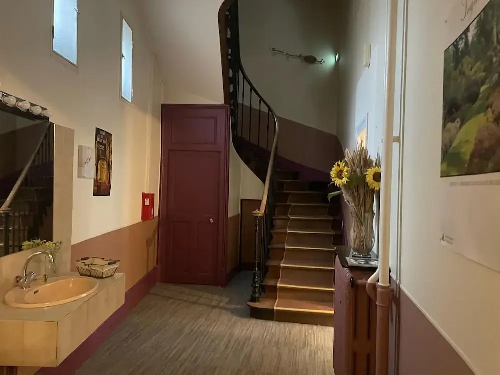 Hôtel la Poularde