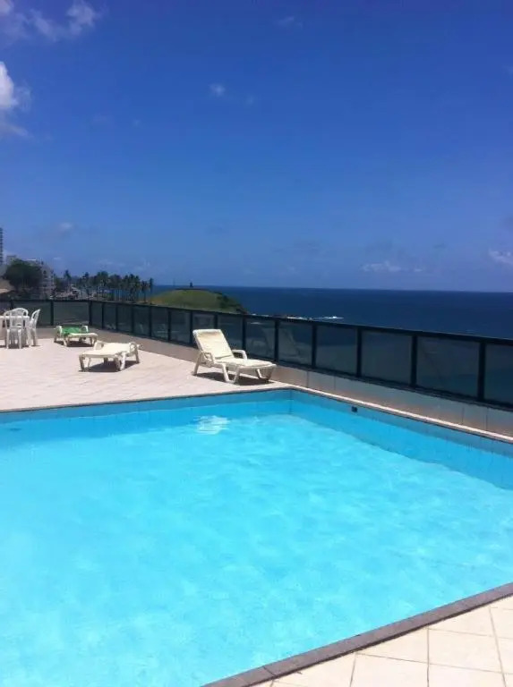 Flat Vista Mar Frente ou Lateral na Barra em Salvador