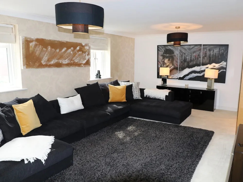 Brackenhurst Drive