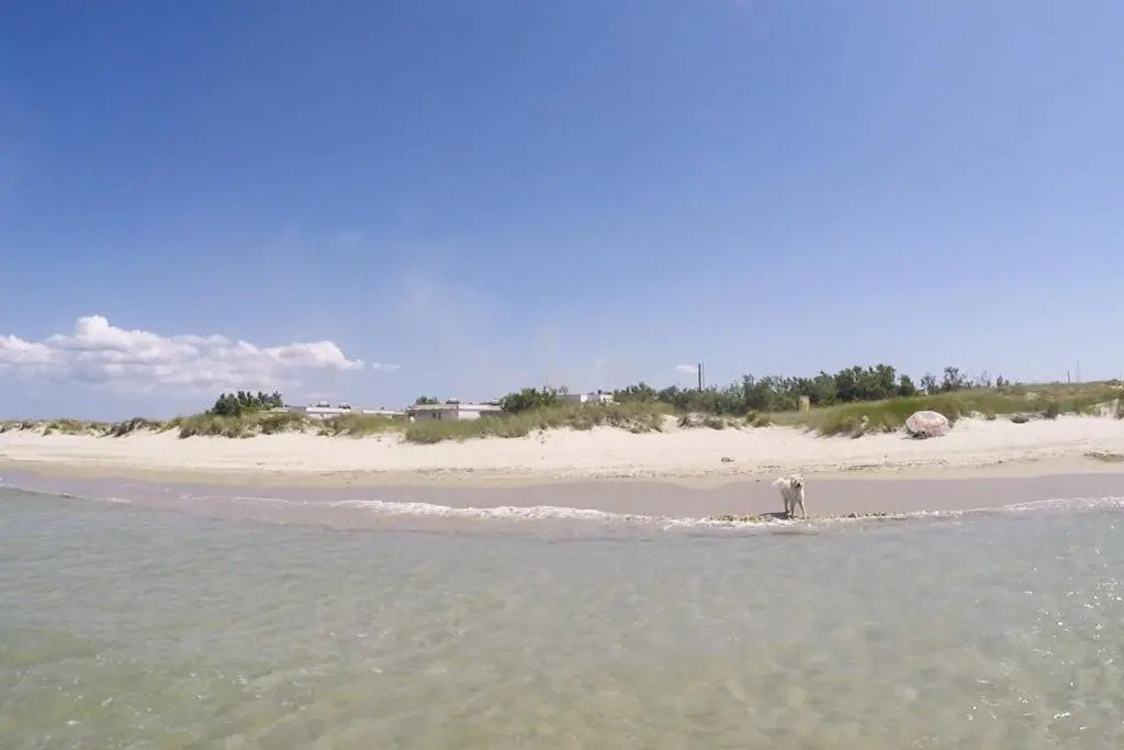 Villa fronte spiaggia con 3 camere e 2 bagni m730
