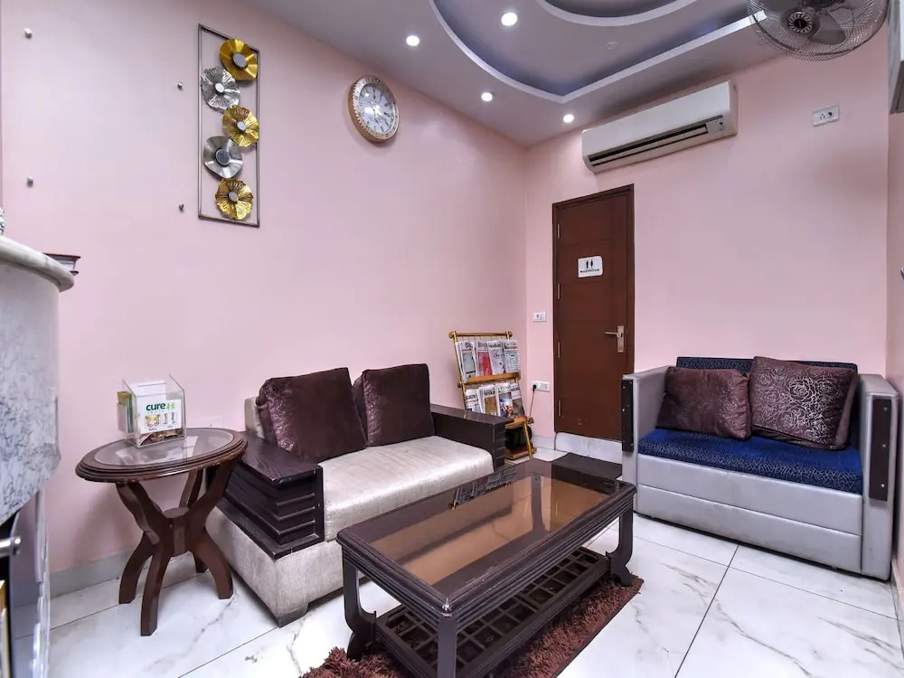 OYO 23188 Glory Villa