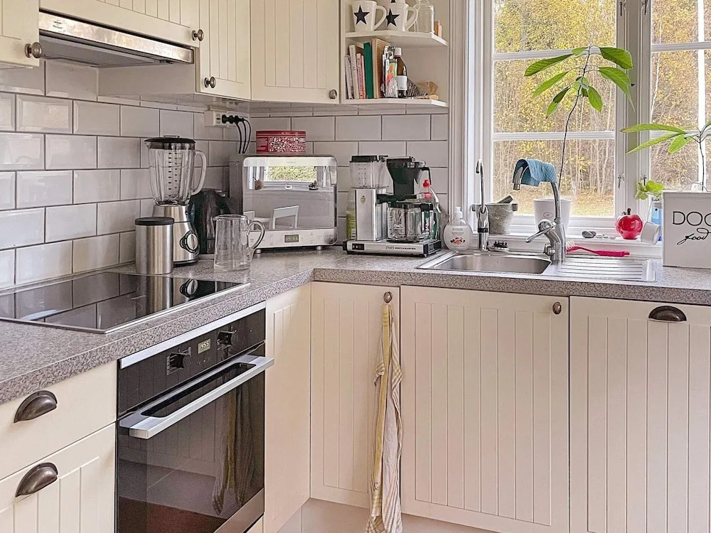 5 person holiday home in BJÖRKÖ-By Traum