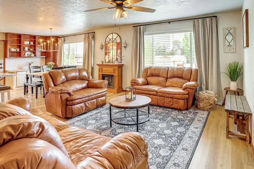 Spacious Rock Springs Stay Near Shops & Dining!