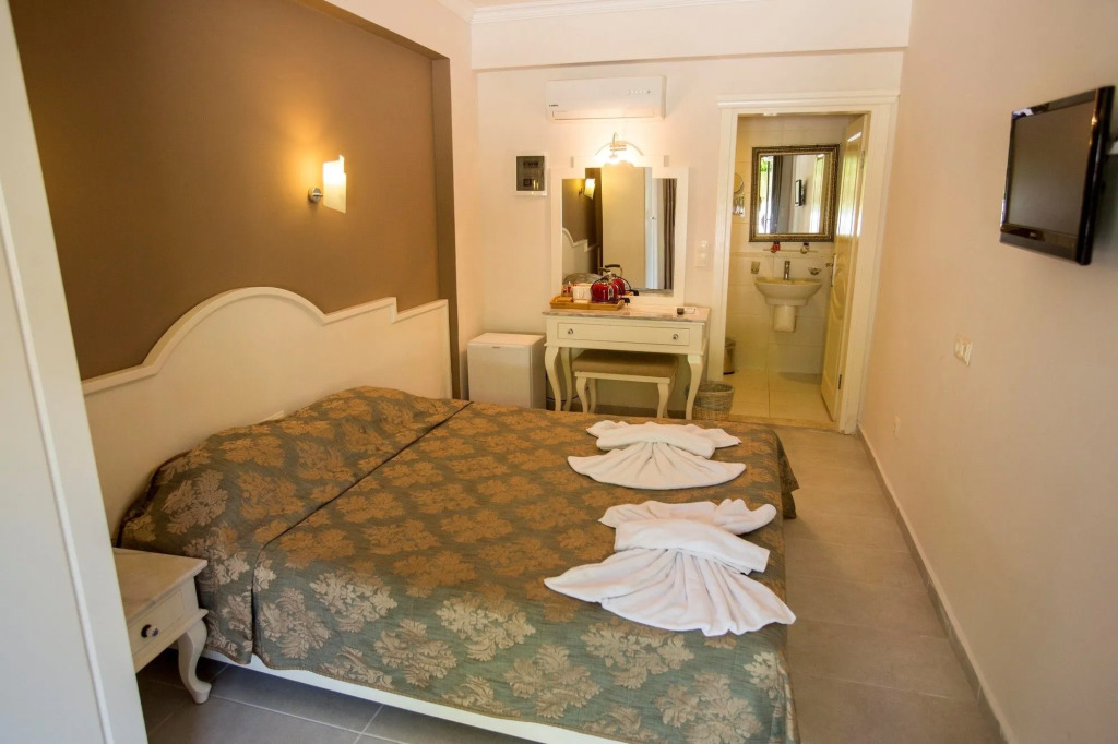 S3 Orange Exclusive Hotel