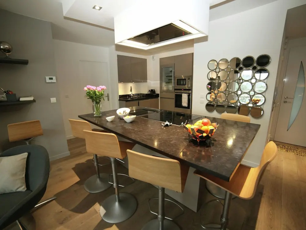 Modern Apartment near Beach in Benodet France