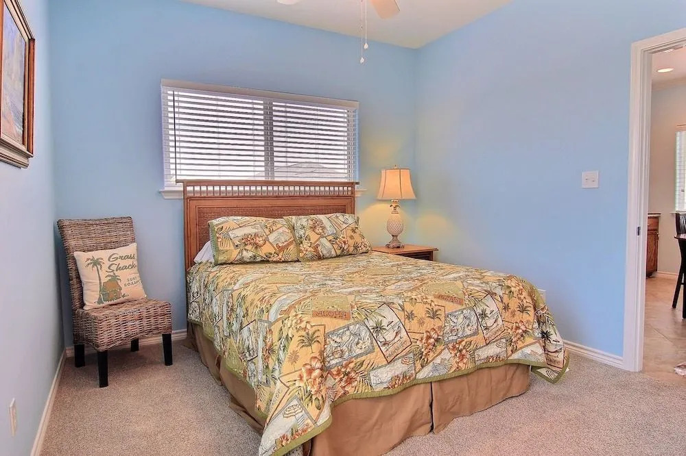 Blue Calypso Asl609 5 Bedrooms 5 Bathrooms Home
