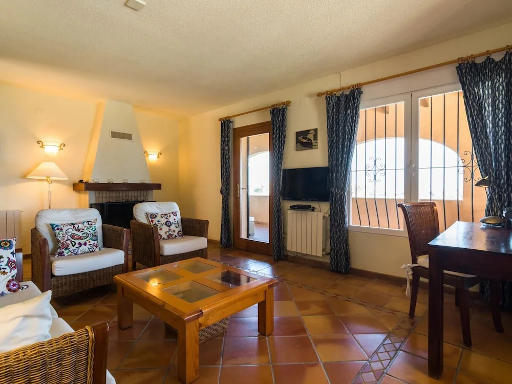 Villa with Sea Breeze Charm