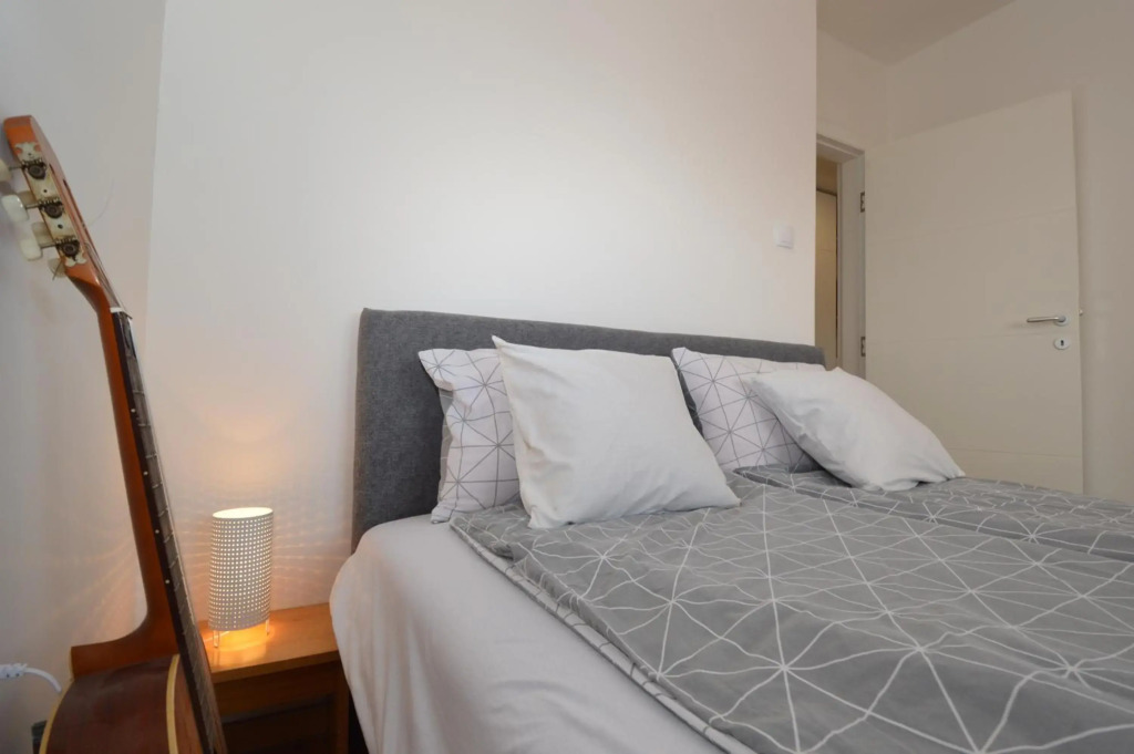 Shine24 - Spacious and bright apartment - NEW