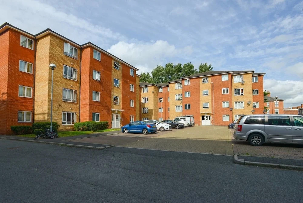 Brook Court