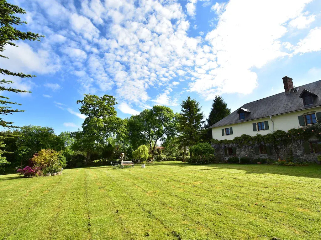 Saint-Sauveur Hideaway