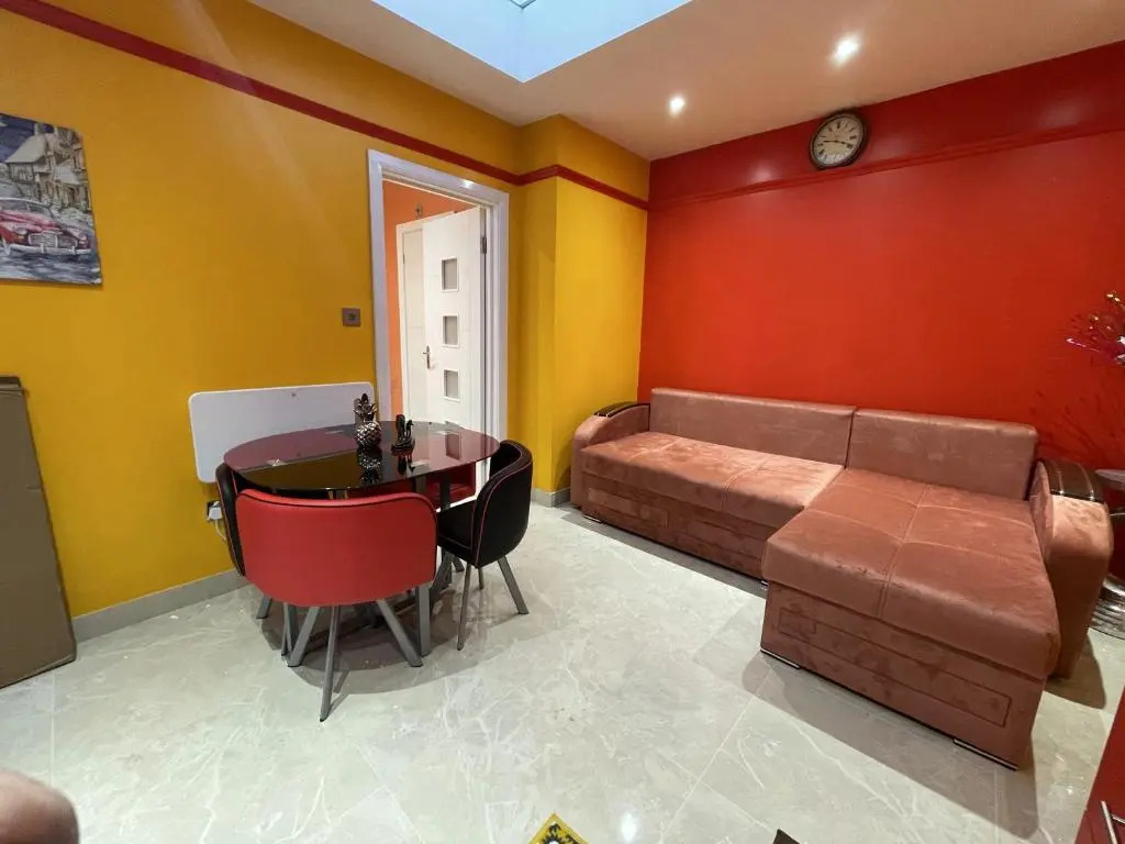 Modern Garden House