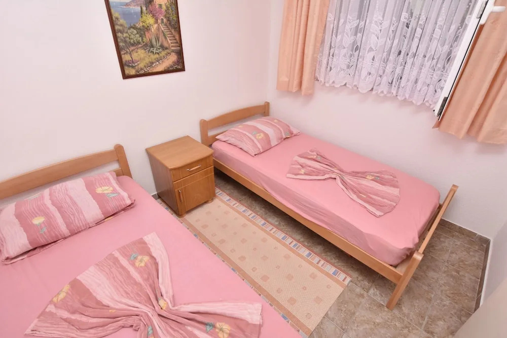 Aldina Apartments
