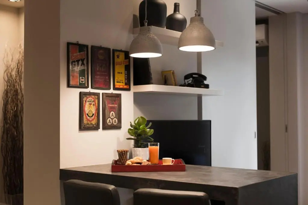 Luxury 2 bdrm apartment 10 minutes walk from the Acropolis