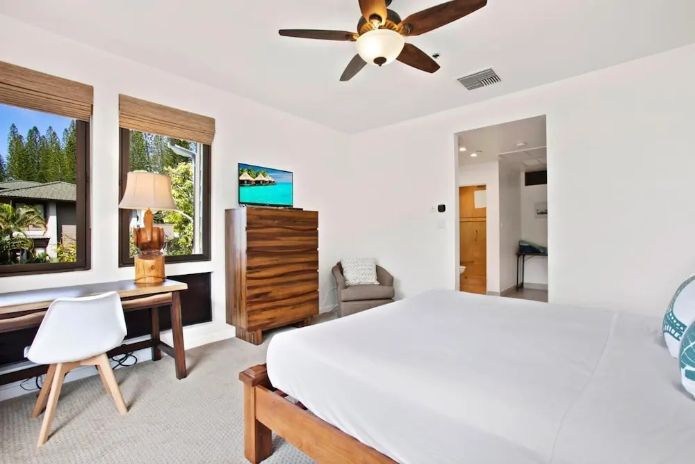 Kapalua Golf Villas Ocean View 2 BR Sleeps 6 Villas Perfect for Golfers Complimentary Car with 6 Nights KGV-21P2 by KBM