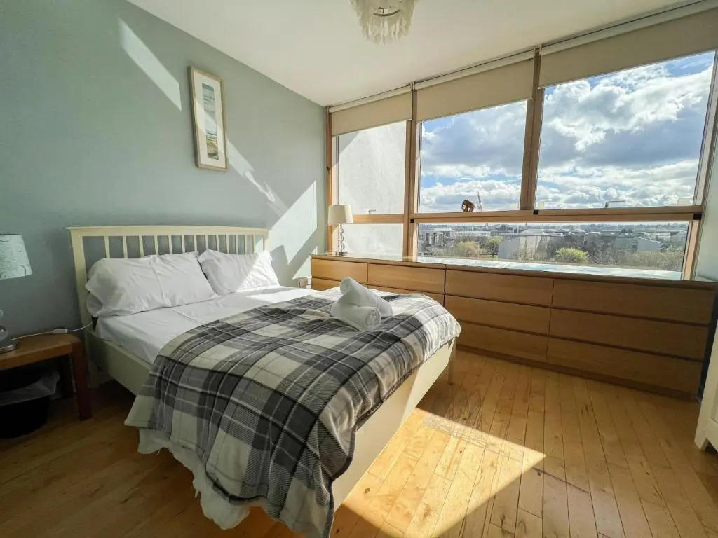 SECC HYDRO 3 bedroom Apartment with View