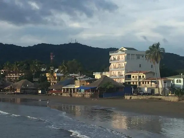Casa Marina Condominium Hotel on the Beach