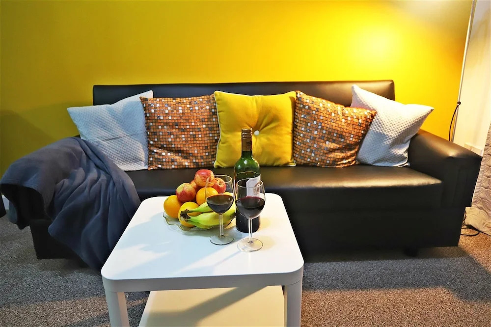 Birmingham Airport/NEC Chalets