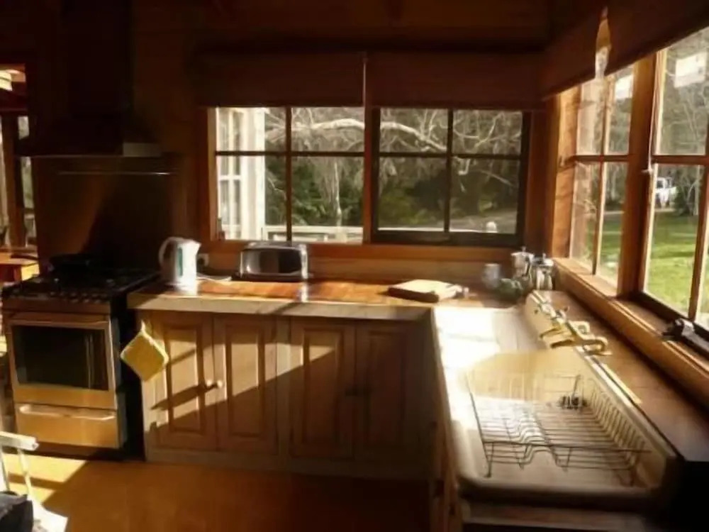 Braeside Mt Macedon Country Retreat & Bed & Breakfast