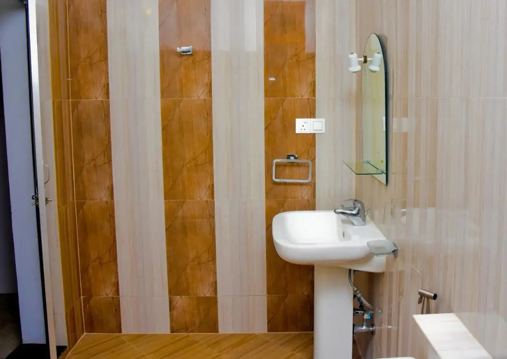 Grand Royal Villa Negombo