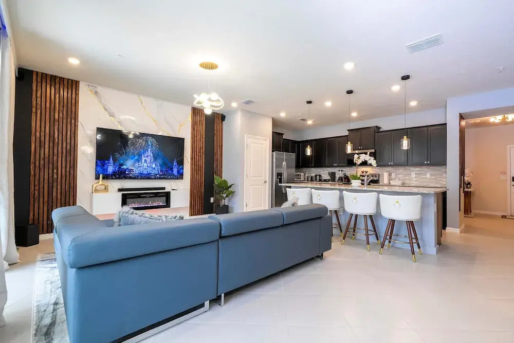 Simply Amazing 5BR Chic Retreat Themed Fun Style