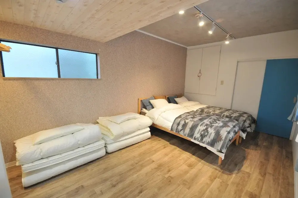 Condominium House in Osaka Namba