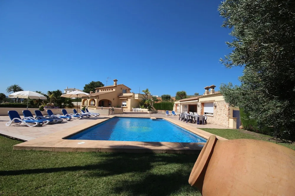 Luxury Villa Surrounded by Vineyards - 7bd Great for Big Groups W/private Pool