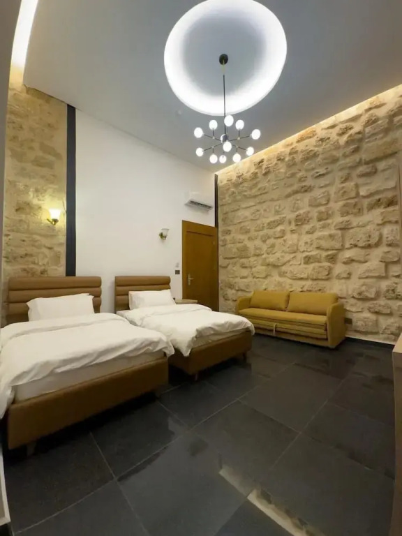 VillaRosa Luxury Boutique