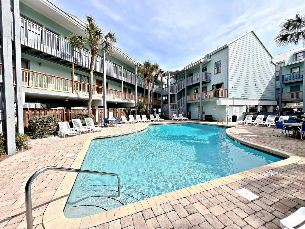 Ocean Reef 101 condo