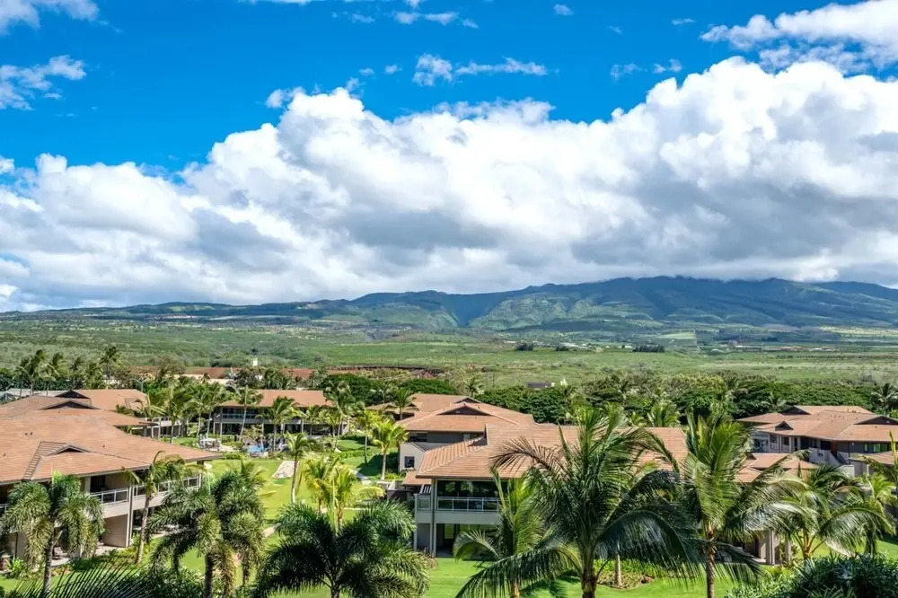 K B M Resorts- Hkk-524 Tropical 1bdrm, Private Balcony, Volcano Views, Alfresco Dining!