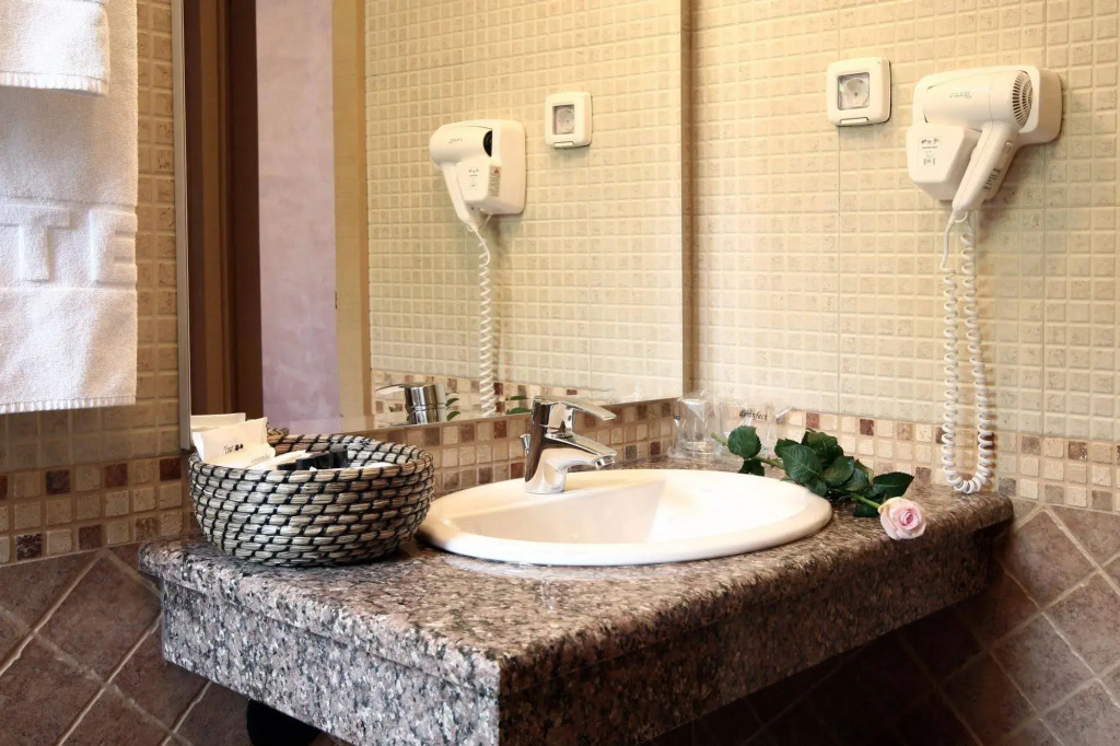 Euro Garni Hotel
