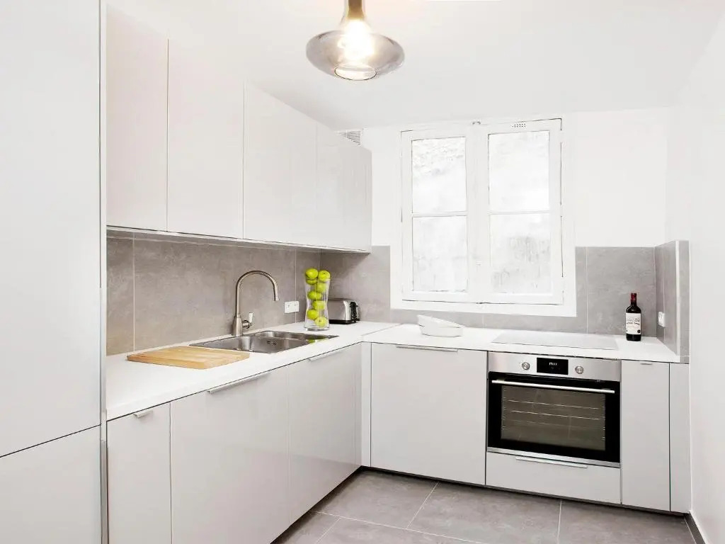 LivinParis - Luxury AC 4 Bedrooms Opera Lafayette II
