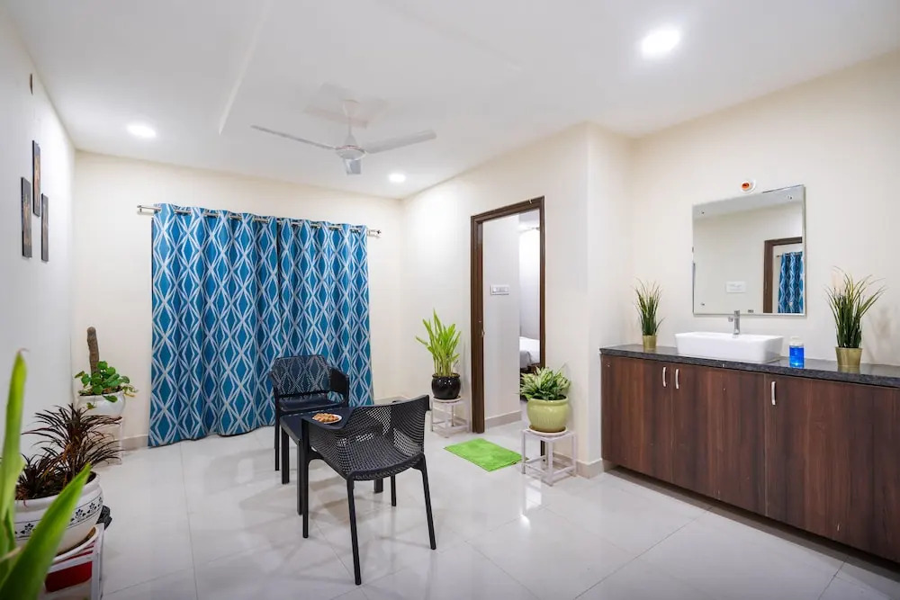Hotel Voila Atnest Suites Kokapet, Business Hotel