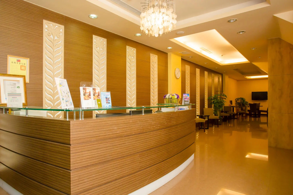 Garden hotel