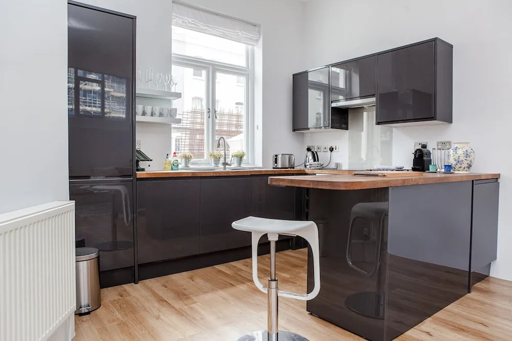 Central 2 Bedroom In West Kensington