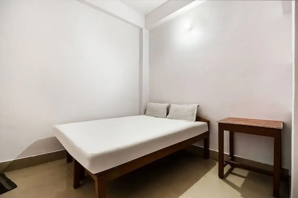 Shivam Guest House by OYO Rooms