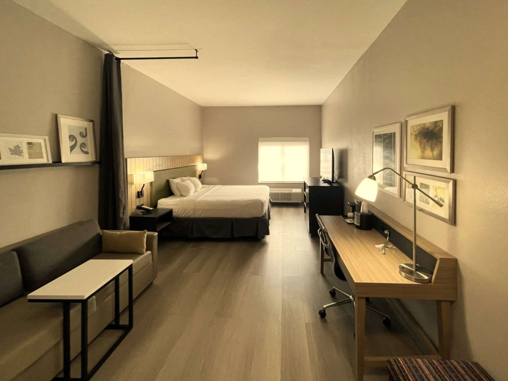 Country Inn & Suites by Radisson, Midway - Tallahassee West