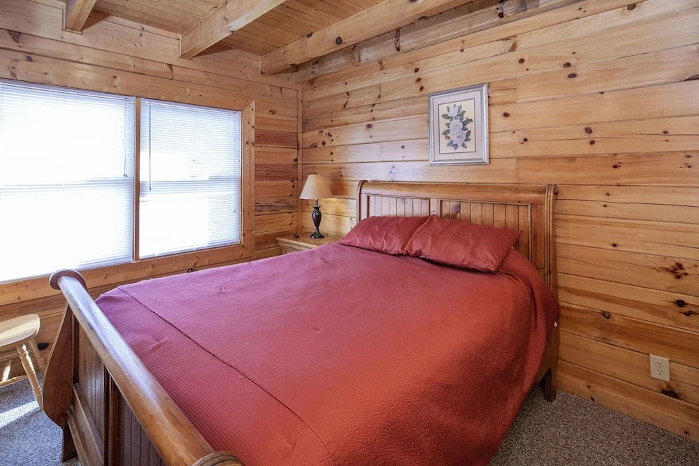 Precious Memories by Heritage Cabin Rentals