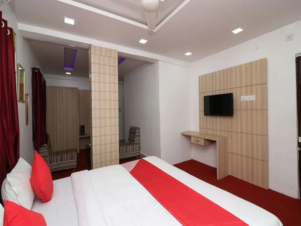 OYO 22889 Hotel Shree Ji