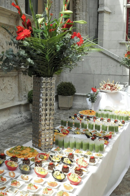 Hôtel de Bourgtheroulde, Autograph Collection