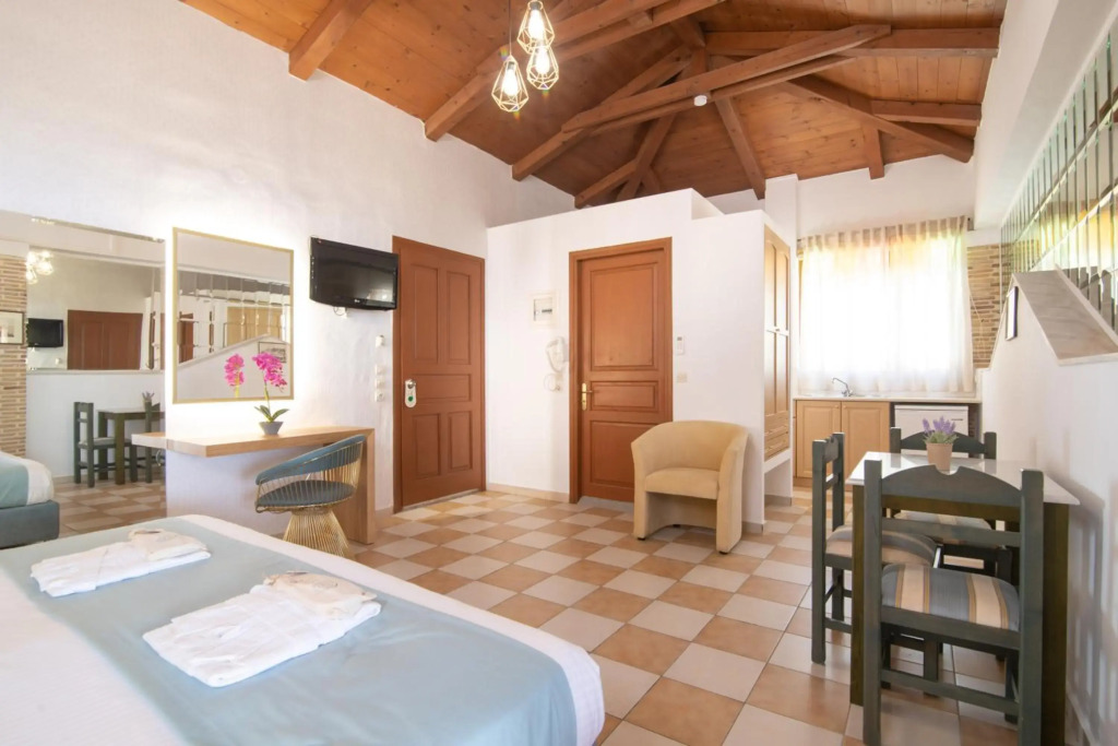 Sea View Village - Studios & Apartments