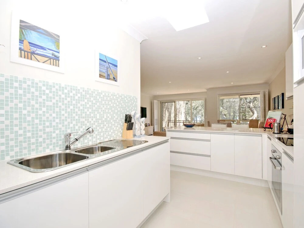 Nicholli, Bay Parklands, Unit 32/2 Gowrie Avenue