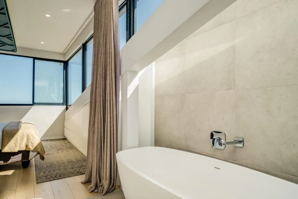 Modern Penthouse in Cape Town With Lovely Views Quendon Penthouse