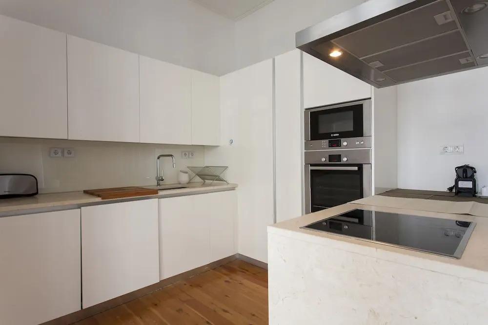 Rato Luxurious by Homing