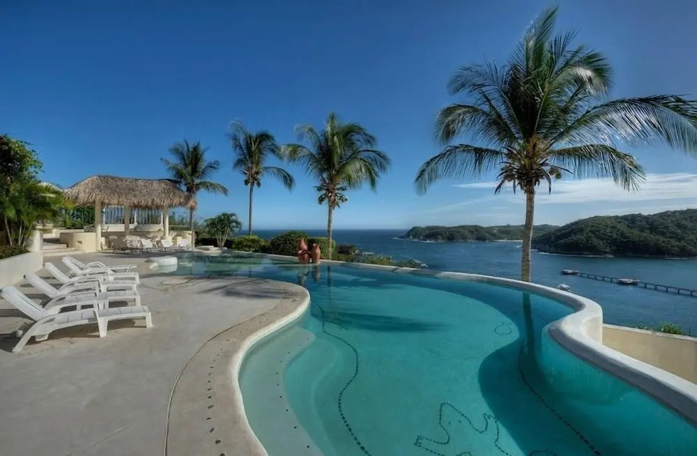 1013 - Villa Maya
