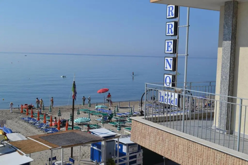 Hotel Tirreno